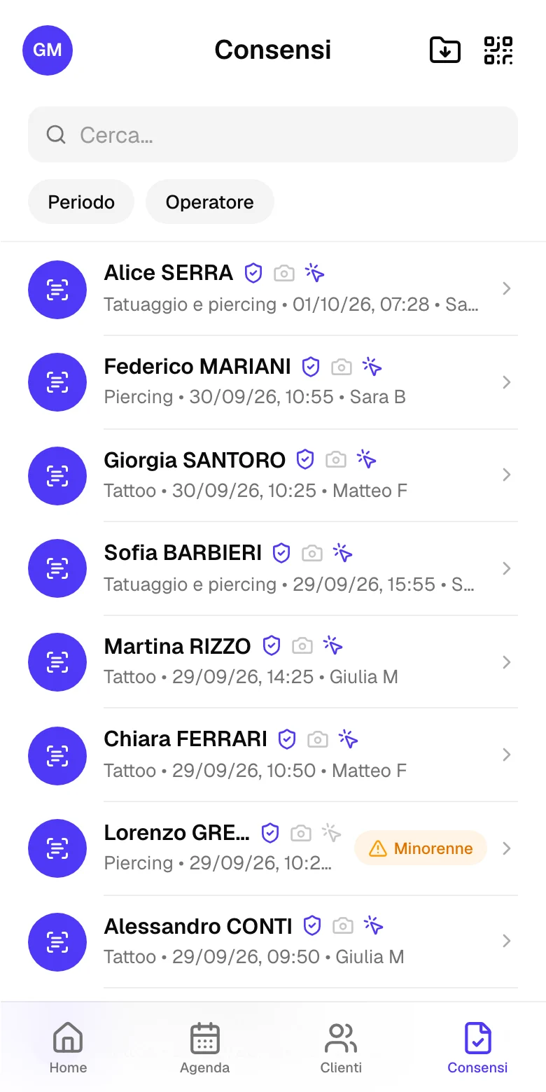 La lista dei consensi su telefono, con il badge Minorenne